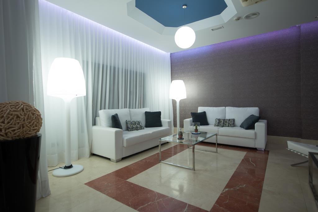Hd Pueblo Marinero - Adults Only Apartment Плая Бланка Екстериор снимка